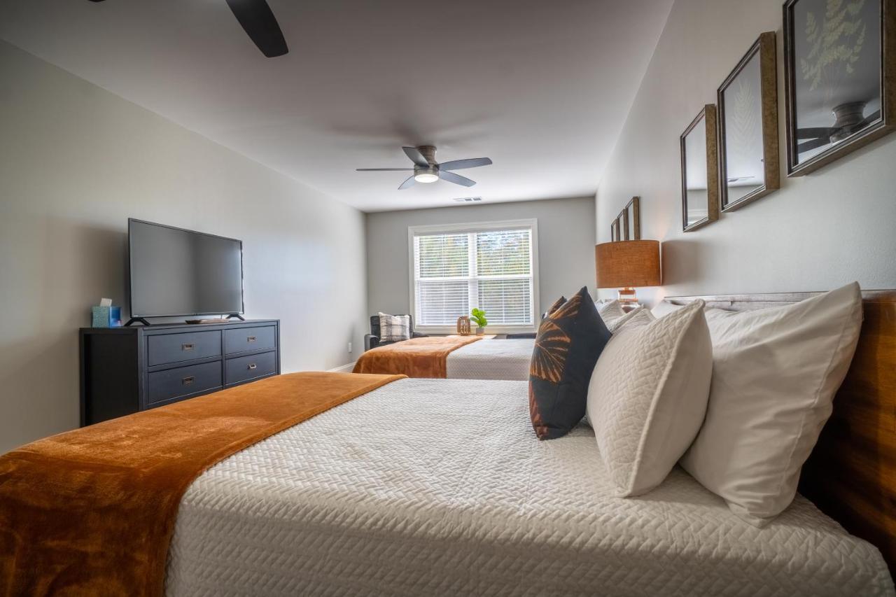 Par-Tee Haus I- Game Room & Hot Tub-Walk To Helen Exterior foto