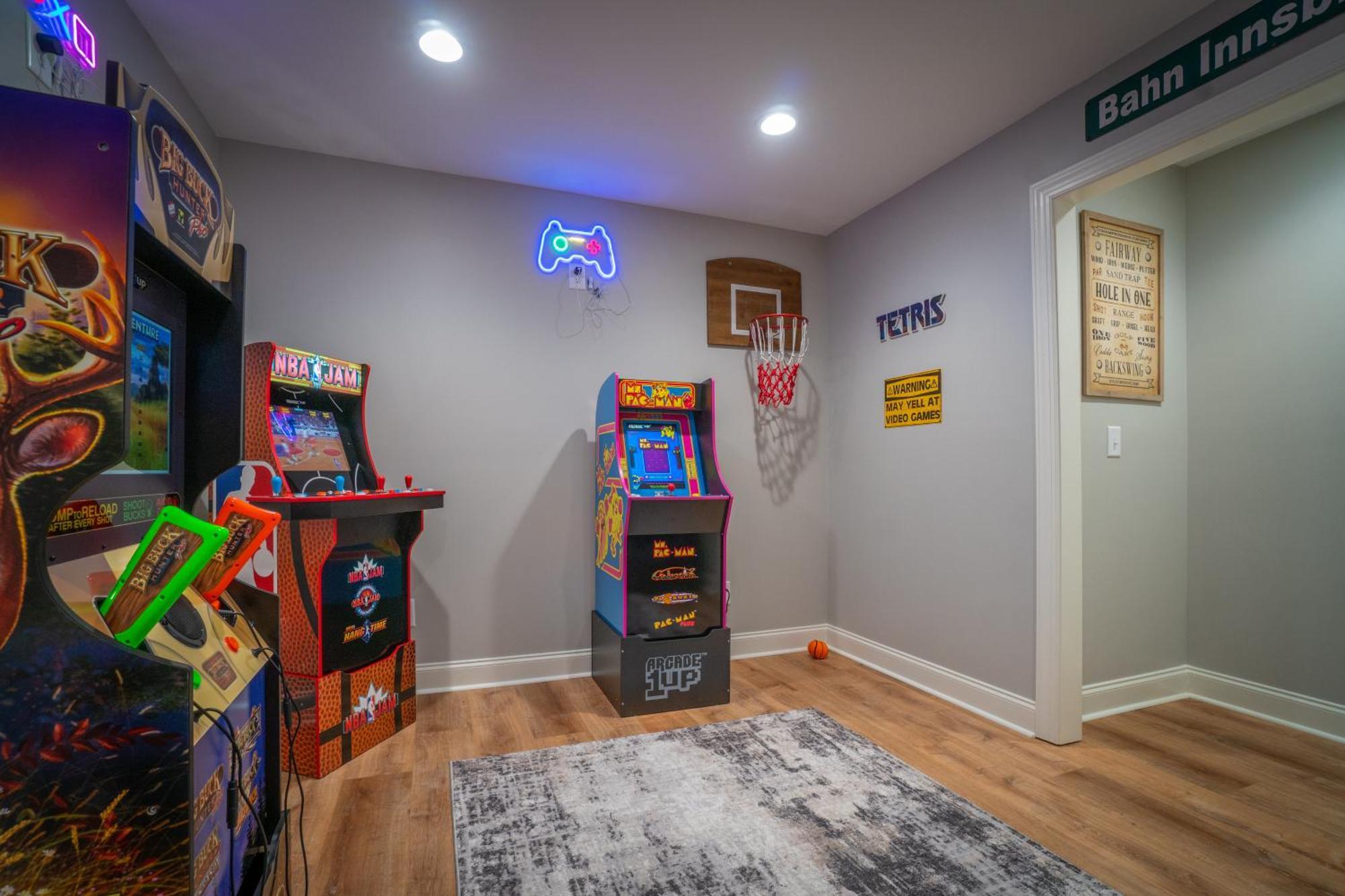 Par-Tee Haus I- Game Room & Hot Tub-Walk To Helen Exterior foto