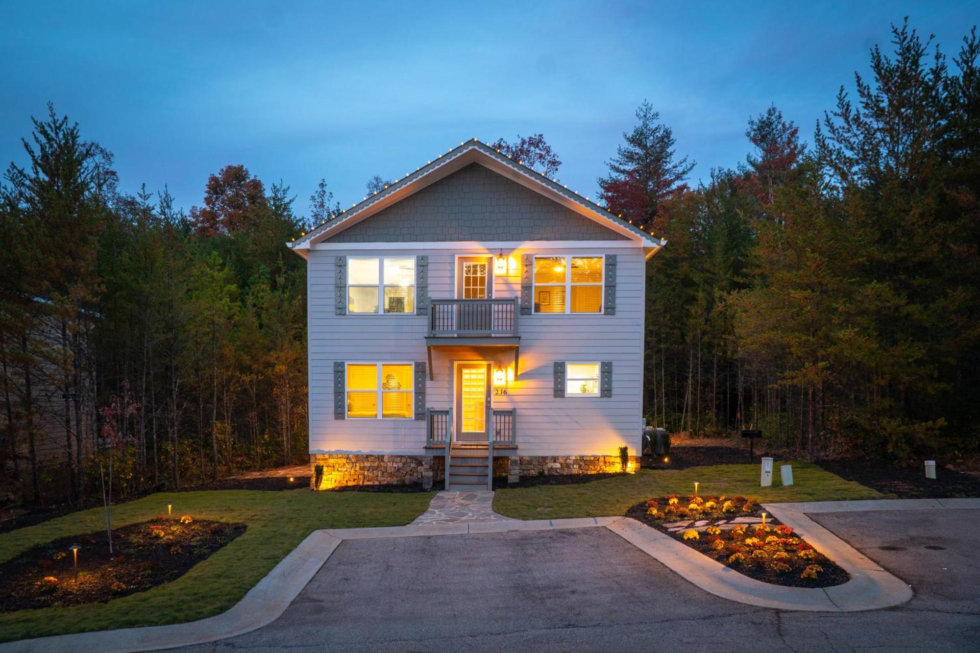 Par-Tee Haus I- Game Room & Hot Tub-Walk To Helen Exterior foto